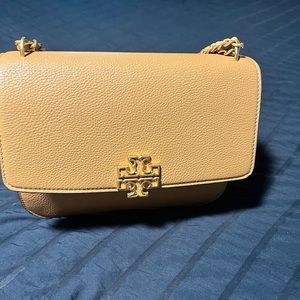 NWT Tory Burch Britten Medium Adjustable bag